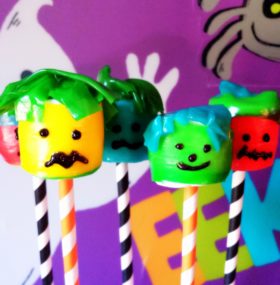 Super Easy Too Cute to Be Spooky Monster Pops
